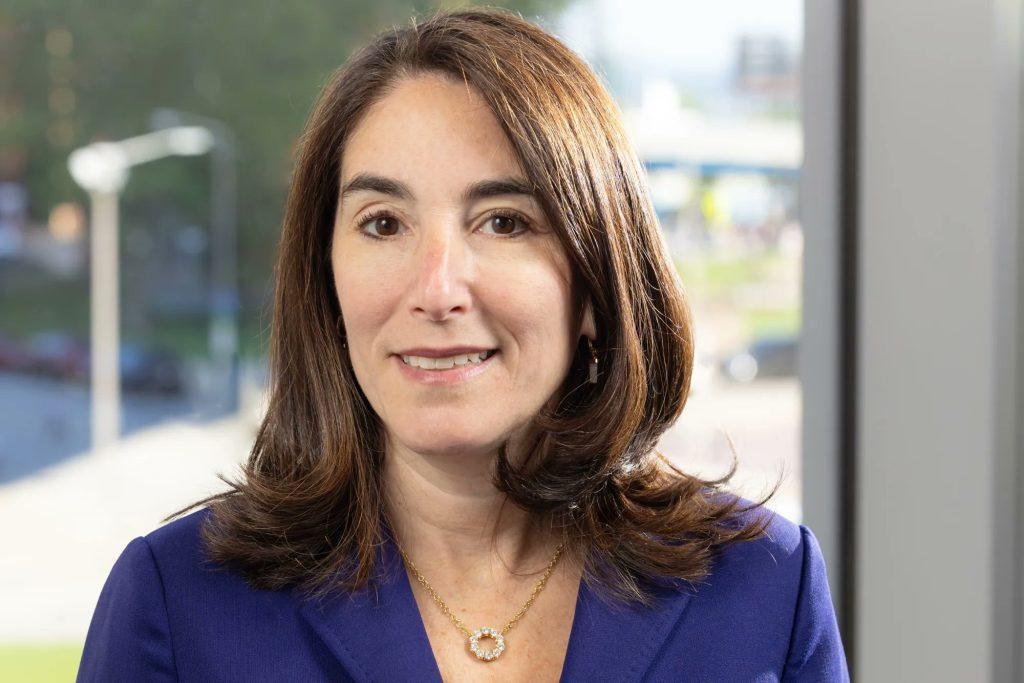 Χάμακ (Fed): Τα επιτόκια θα μείνουν σταθερά για μήνες