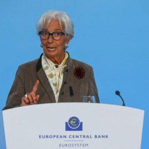 Λαγκάρντ για ρωσικά assets: Η ΕΚΤ δεν θα παραβιάσει τη Συνθήκη της ΕΕ