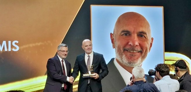 Lavipharm: Σημαντική διάκριση για τον CFO, Βασίλη Μπαλούμη