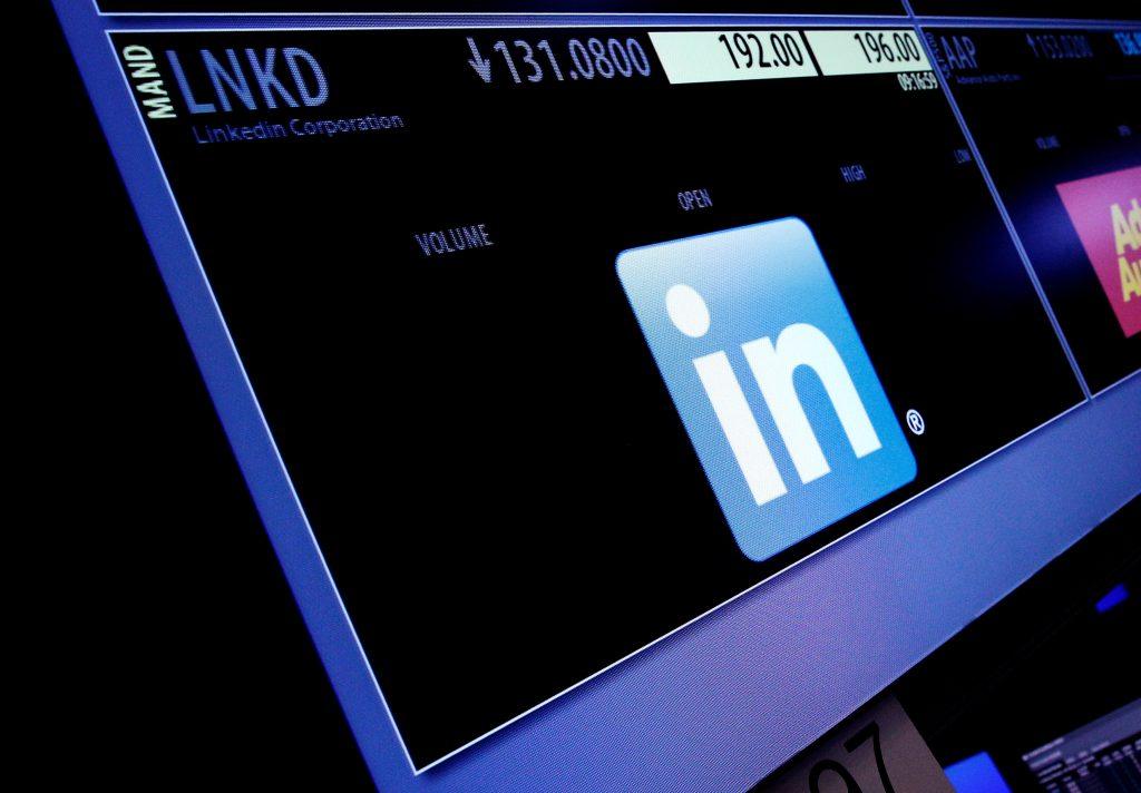 LinkedIn: Πώς ο αλγόριθμος προκαλεί μεγάλη (διαδικτυακή) αλλαγή… φύλου