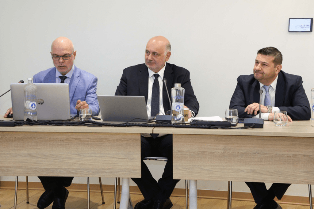 ΕΥΑΘ: «Τρέχει» το placement για το 5%