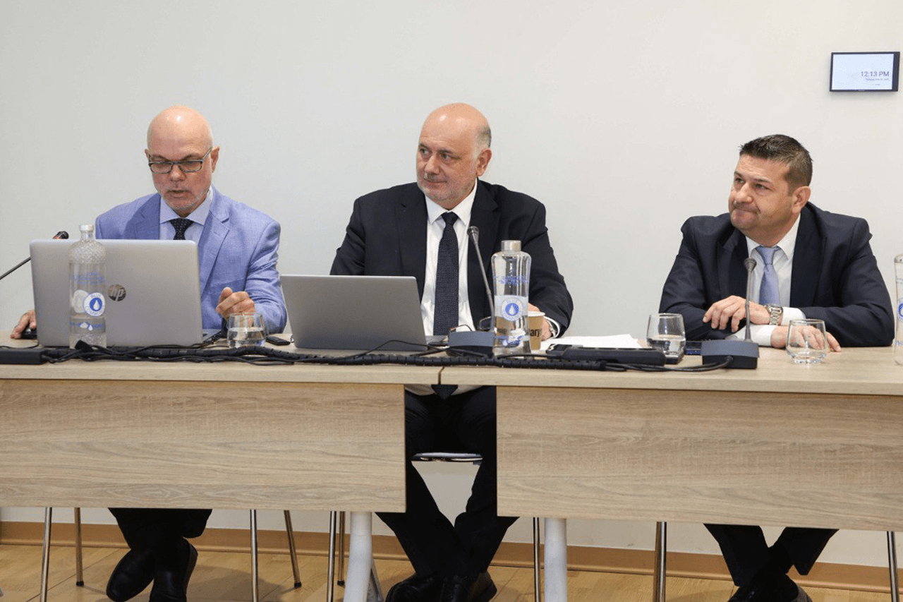 ΕΥΑΘ: «Τρέχει» το placement για το 5%