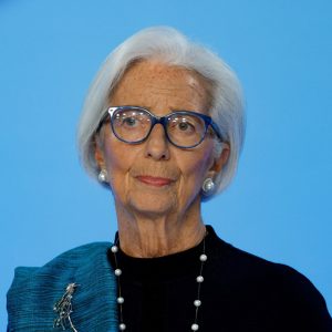 Λαγκάρντ: Θα παραμείνω μέχρι τη λήξη της θητείας μου