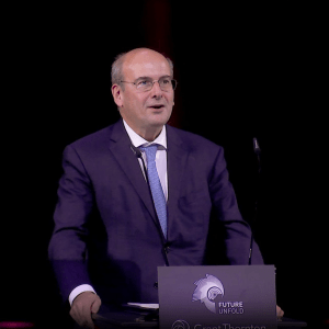 Χατζηδάκης: Τι είπε για την ΑΙ στο συνέδριο «Future Unfold» της Grant Thornton  