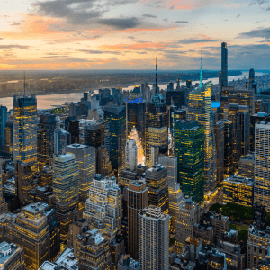 Μανχάταν: Άλμα στις πολυτελείς αγορές ακινήτων παρά τη νίκη Μαμντάνι