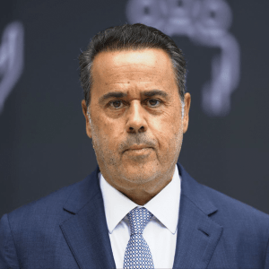 Παπασταύρου: Μεταβαίνει στη Σαουδική Αραβία για τη διεθνή συνάντηση για τα ορυκτά