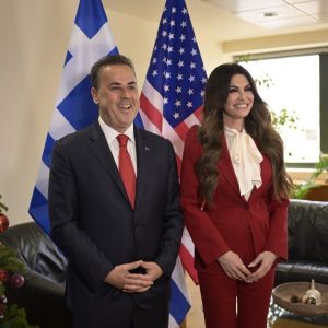 Παπασταύρου-Γκίλφοϊλ: Έτος καμπής το 2025 για τη χώρα, με ενεργειακές συμφωνίες – σταθμούς