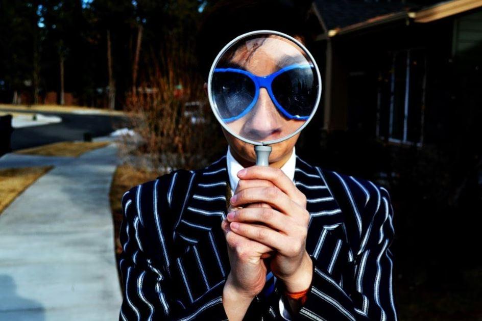 Searching for Answers: What Greeks Googled in 2025