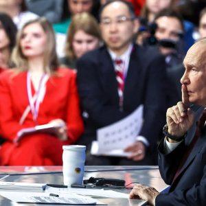 Πούτιν: Ορέσνικ, πυρηνικά και νέες τακτικές πολέμου σε συνέντευξη Τύπου