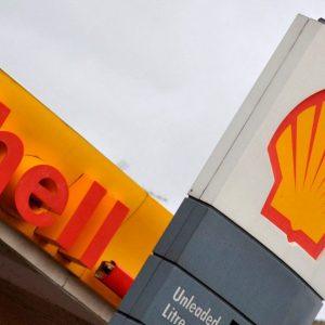 Shell: Η «τρύπα» στην παραγωγή της είναι λόγος για να βιαστεί να αποκτήσει την Galp