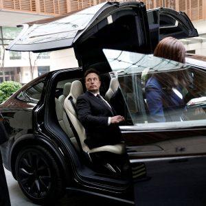 Tesla: 3 δισ. δολάρια στο ΔΣ μέσω απονομής μετοχών