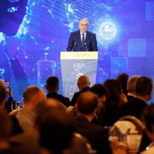 Θεοδωρικάκος: Έρχεται νομοσχέδιο για την ελάφρυνση του διοικητικού βάρους στις επιχειρήσεις