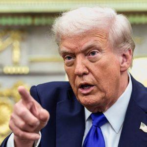 Τραμπ για μετανάστες από τη Σομαλία: «Είναι σκουπίδια»