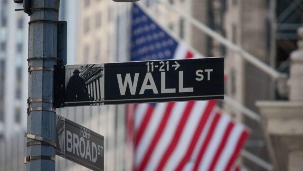 Wall Street: Ανακάμπτει με οδηγό τις τεχνολογικές μετοχές