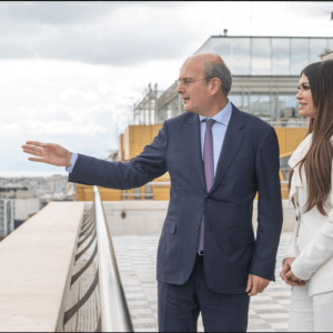 Συνάντηση Χατζηδάκη – K. Guilfoyle: Στο υψηλότερο επίπεδο οι σχέσεις Ελλάδας – ΗΠΑ