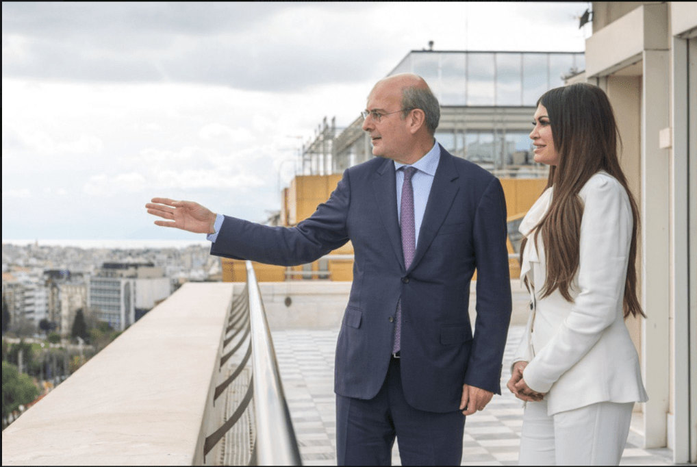 Συνάντηση Χατζηδάκη – K. Guilfoyle: Στο υψηλότερο επίπεδο οι σχέσεις Ελλάδας – ΗΠΑ