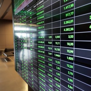 Χρηματιστήριο Αθηνών: Υψηλότερα με οδηγό τις τράπεζες