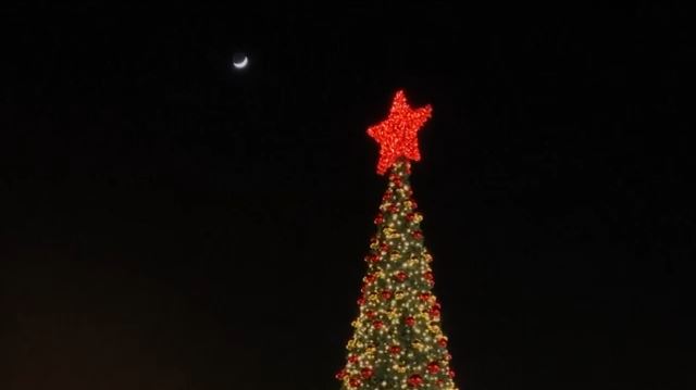 Σε κλίμα Χριστουγέννων ο πλανήτης