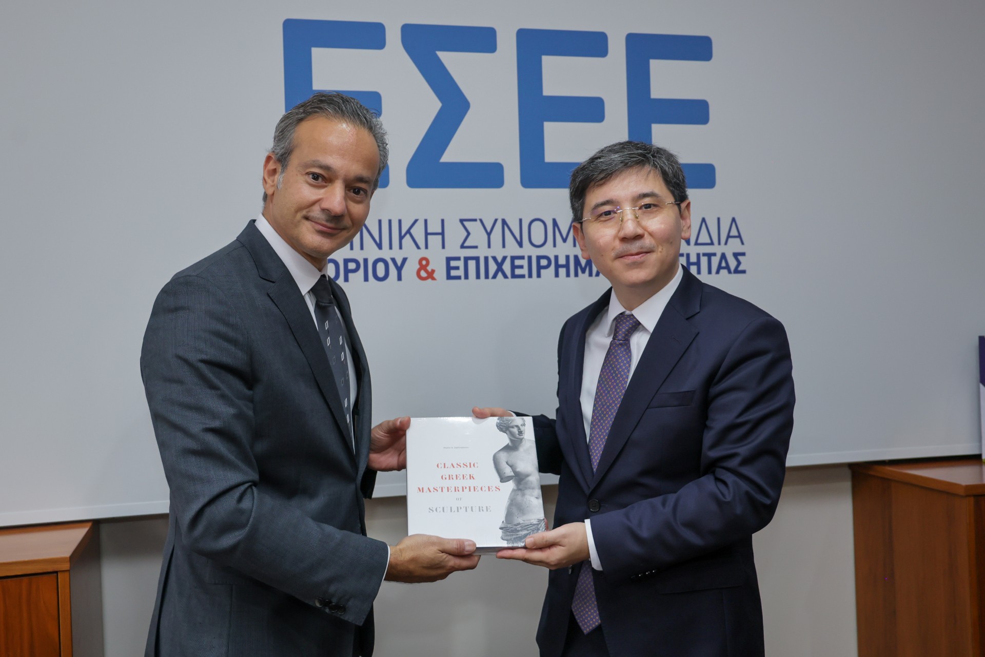 Καφούνης: Πεδίο ευκαιριών το Ουζμπεκιστάν για την ελληνική οικονομία