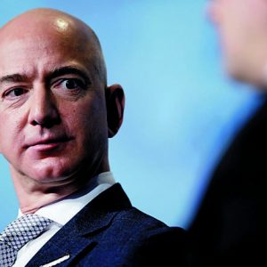 Μπέζος: Το εργαστήριο AI του αναζητά δεκάδες δισ. για συμφωνίες στην βιομηχανία