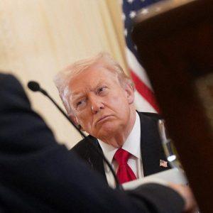 Ιράν: Θα χτυπήσει ο Τραμπ την Τεχεράνη; – Τα ερωτήματα που πρέπει να απαντηθούν