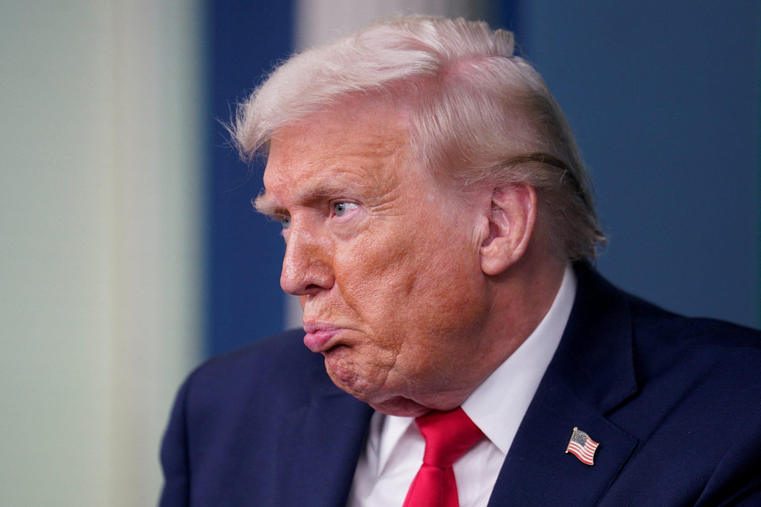 Τραμπ: «Το ΝΑΤΟ είναι όσο ισχυρό είμαστε εμείς»