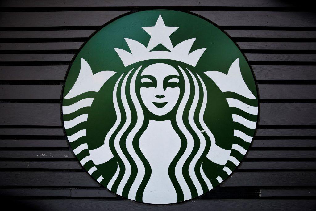 Starbucks: Περισσότεροι πελάτες, νέα καταστήματα και αύξηση πωλήσεων