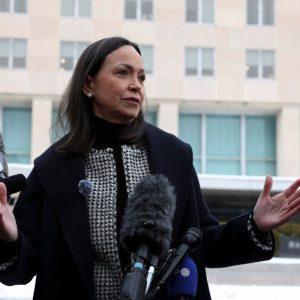 Βενεζουέλα: Η Ροδρίγκες καλεί την Ματσάδο να μείνει στην Ουάσιγκτον