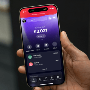 Revolut: Νέα εφαρμογή κατά της πλαστοπροσωπίας