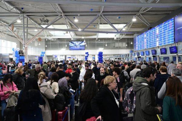 UPD – Greek Aviation Authority Says Flights Gradually Restored
