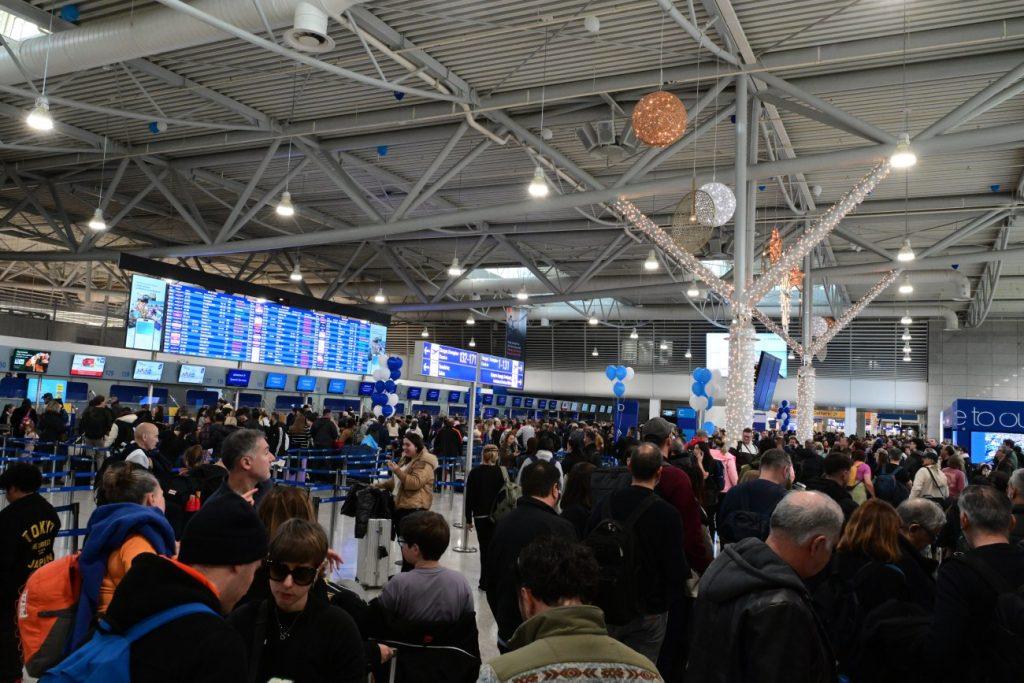 FIR Αθηνών: «Ξεκάθαρα διοικητικό αλαλούμ» – Ελεγκτές Εναέριας Κυκλοφορίας για το πόρισμα για το black out