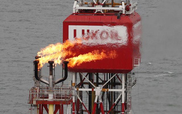 Lukoil: Chevron και Quantum Energy Partners σε προσφορά για περιουσιακά στοιχεία της ρωσικής εταιρείας