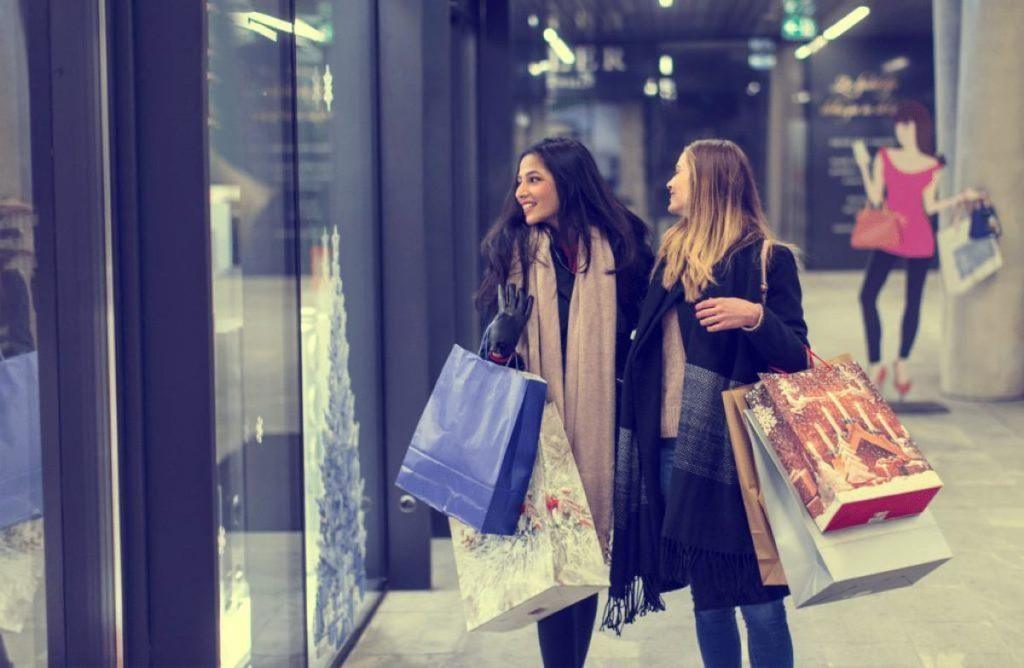 Greece: Winter Sales Bring Extended Sunday Shopping Hours