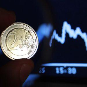 Δημόσιο χρέος: Μειώνεται ή παραμένει στα ύψη το ελληνικό χρέος;