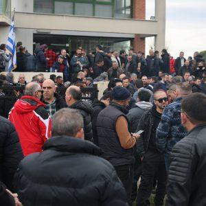 Αγρότες: Ώρα αποφάσεων – Σε εξέλιξη η πανελλαδική σύσκεψη