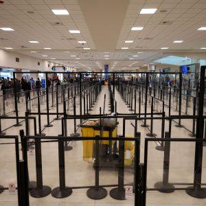 Επέμβαση στη Βενεζουέλα: Ακυρώσεις πτήσεων σε όλη την Καραϊβική