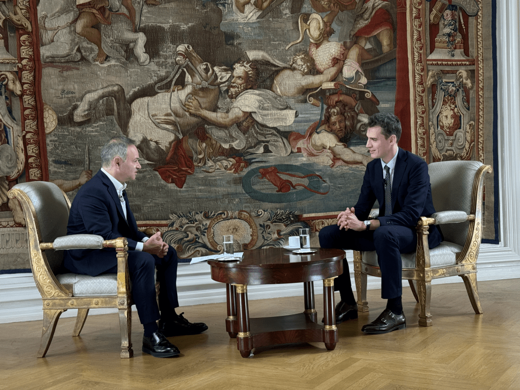 Αρτούρ Μενς (Mistral): Η Ευρώπη άργησε 40 χρόνια, αλλά προλαβαίνει το τρένο της AI