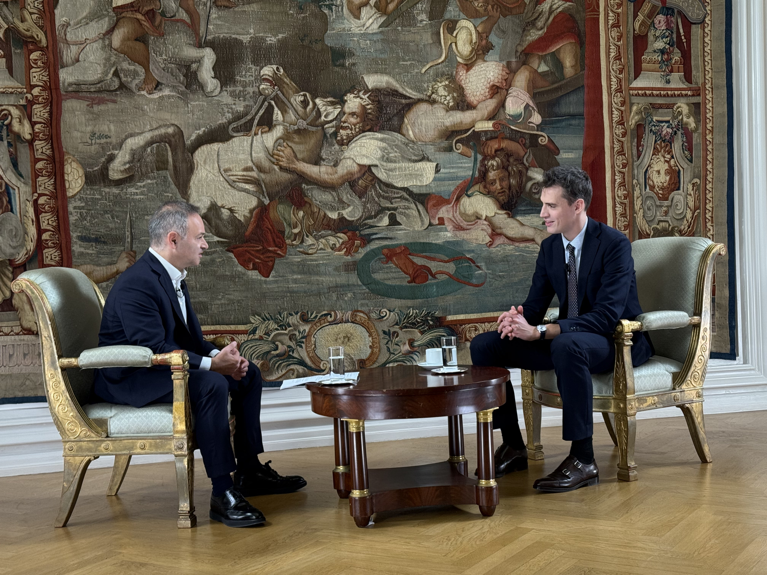 Αρτούρ Μενς (Mistral): Η Ευρώπη άργησε 40 χρόνια, αλλά προλαβαίνει το τρένο της AI