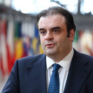 Πιερρακάκης: Να φέρουμε απτά αποτελέσματα και με ταχύτητα