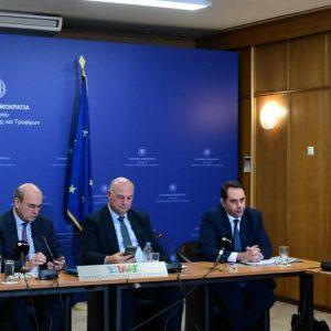 Αγρότες: «Ύστατη» προσπάθεια κατευνασμού των μπλόκων – Τα 5+1 μέτρα