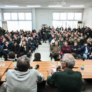 Αγρότες: «Ναι» στο διάλογο με την κυβέρνηση