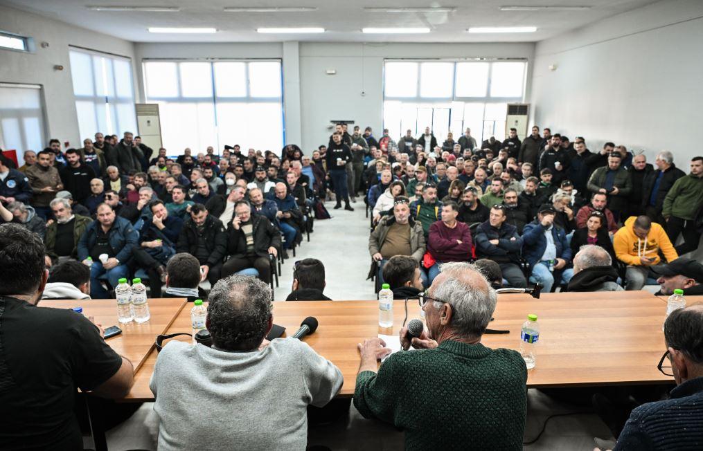 Αγρότες: «Ναι» στο διάλογο με την κυβέρνηση