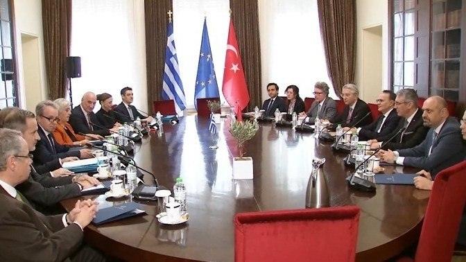 Θετικό κλίμα στον πολιτικό διάλογο Ελλάδας – Τουρκίας