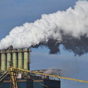 Εκπομπές αερίων του θερμοκηπίου: Μείωση σχεδόν 40% στην Ελλάδα σε μια δεκαετία