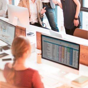 Όταν το χάσμα βαθαίνει