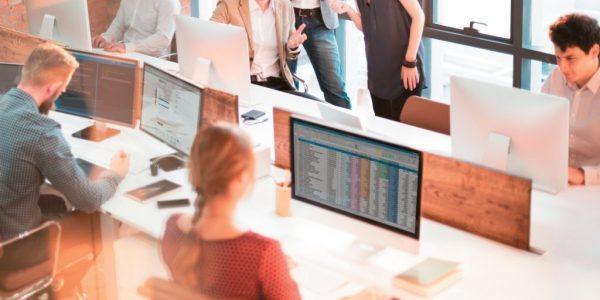 Επιθεώρηση Εργασίας: Παραβάσεις σε ωράρια εργασίας και καταβολή δεδουλευμένων