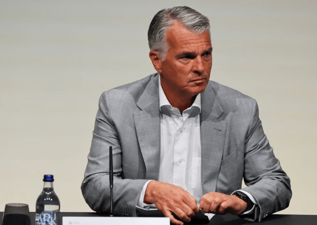 Ερμότι (UBS): Επικίνδυνο στοίχημα η έξοδος από αμερικανικά περιουσιακά στοιχεία