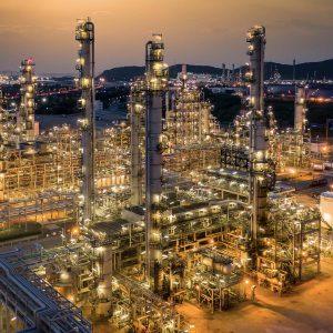 Ινδία: Τα κρατικά διυλιστήρια συνεχίζουν να αγοράζουν ρωσικό πετρέλαιο