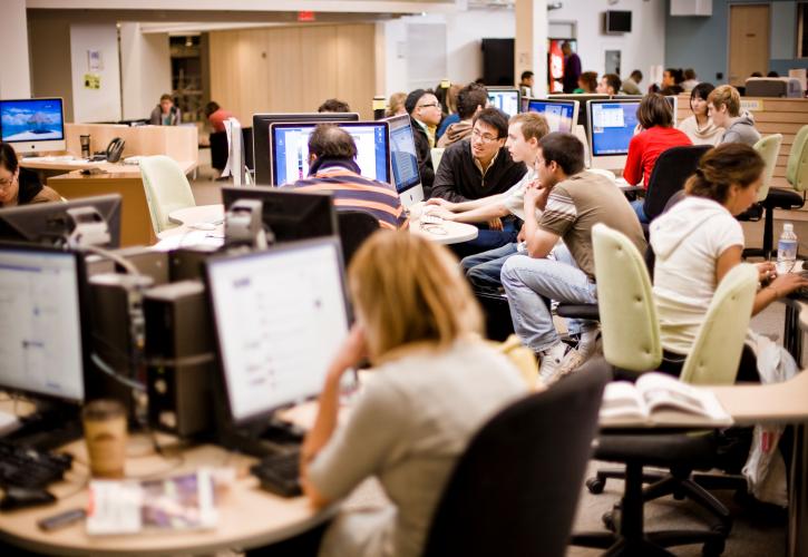 ΔΥΠΑ: Περισσότερες από 1.000 θέσεις εργασίας στην «Ημέρα Καριέρας» στη Λάρισα