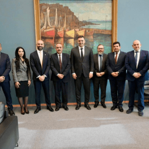 Κικίλιας: Οι θαλάσσιες μεταφορές ενώνουν στρατηγικά Ελλάδα και Αίγυπτο